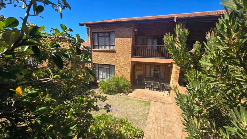 3 Bedroom Property for Sale in Die Wingerd Western Cape